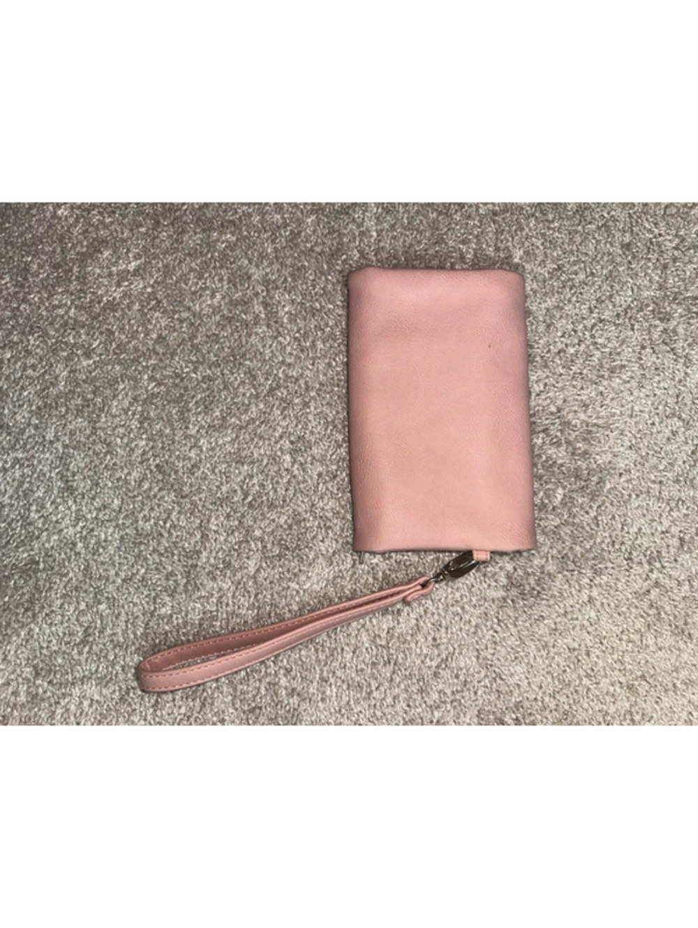 Wild Fable Clutch - Picture 2 of 3